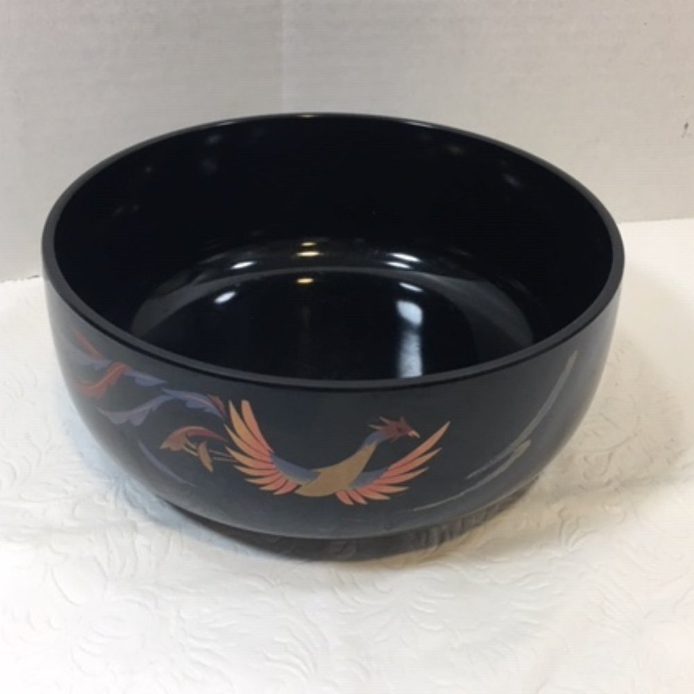 Vintage Black Japanese Lacquerware Bowl Designed by Yamamoto Kansai 7.25”